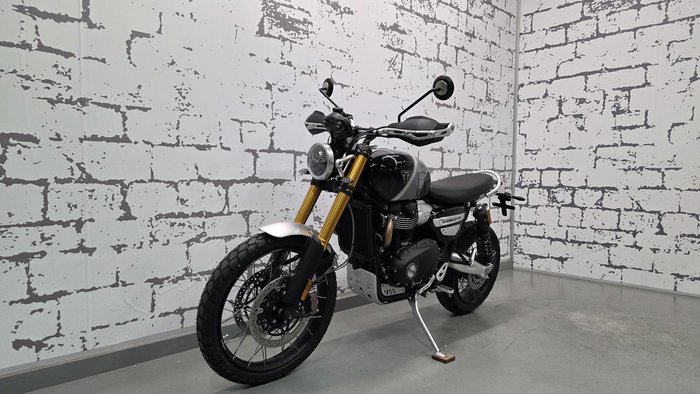 2026 Triumph Scrambler XE Scrambler Grey