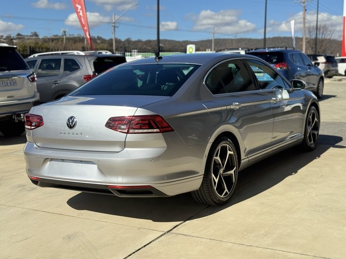 2022 Volkswagen Passat 140TSI Business