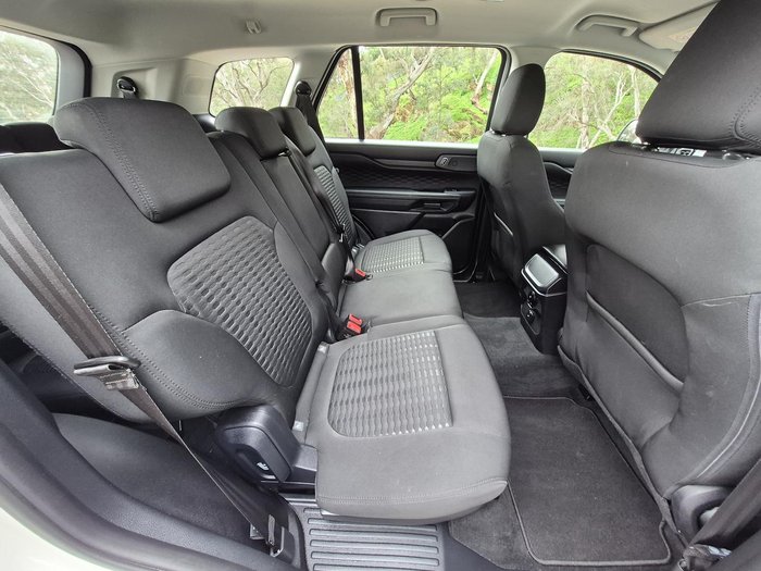 2023 Ford Everest Ambiente