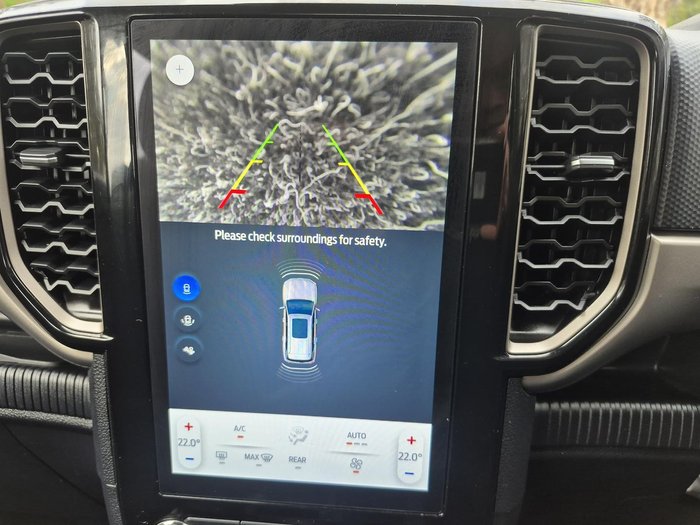 2023 Ford Everest Ambiente