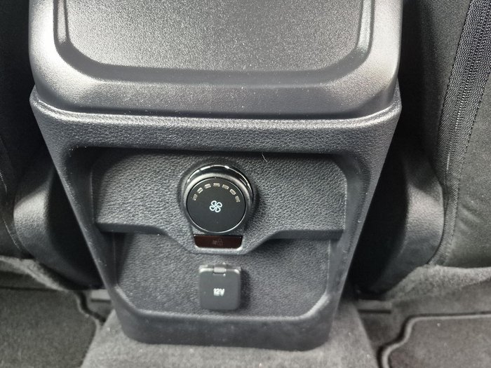 2023 Ford Everest Ambiente