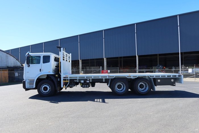 2017 Iveco Acco F2350G 280