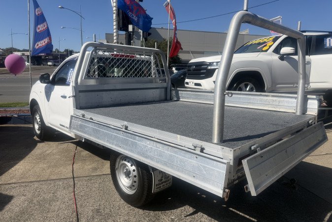 2019 NISSAN NAVARA RX (4x2)