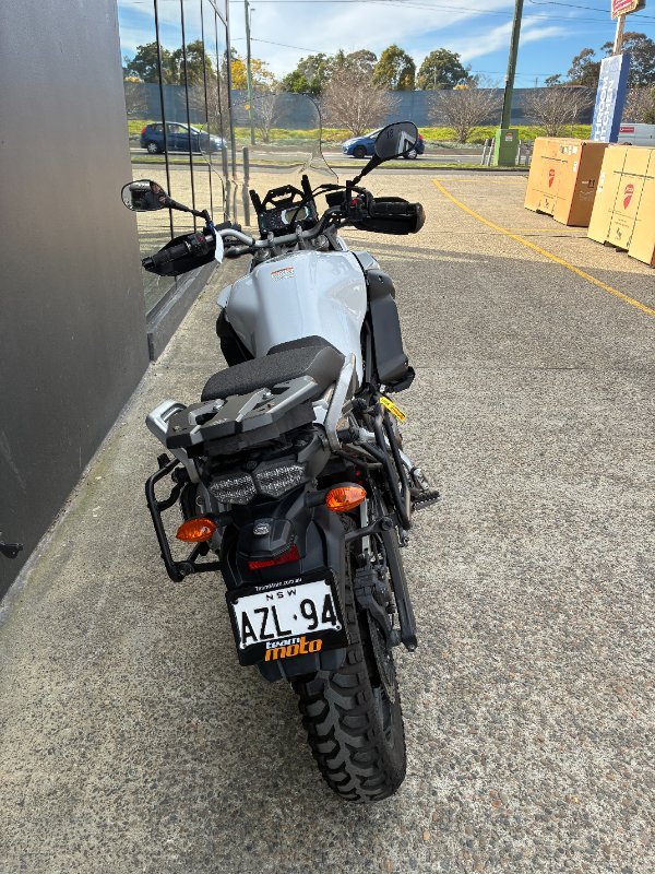 2011 Yamaha XTZ1200 SUPER TENERE WHITE