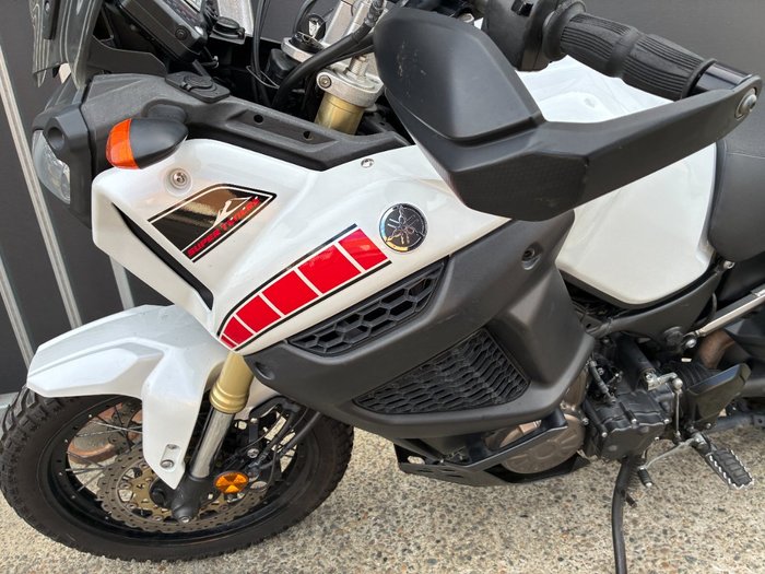 2011 Yamaha XTZ1200 SUPER TENERE WHITE