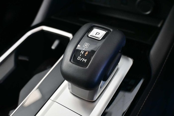 2025 Mitsubishi Outlander LS