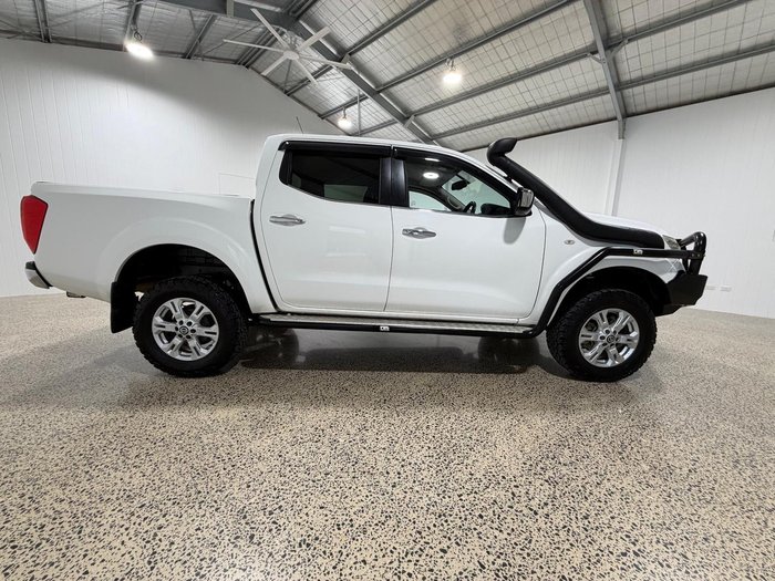 2015 Nissan Navara