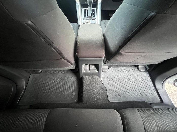 2024 Mitsubishi Pajero Sport GLS