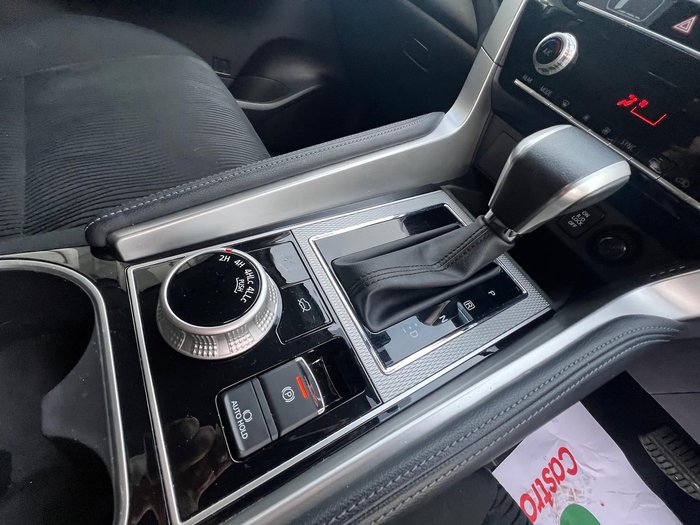 2024 Mitsubishi Pajero Sport GLS