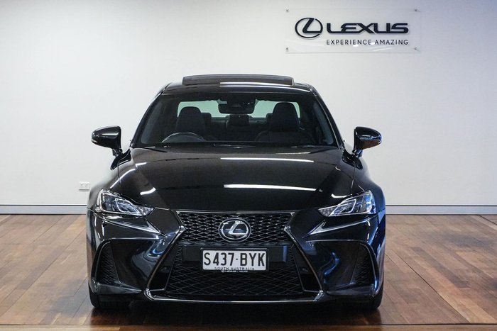 2018 Lexus IS 300 F Sport