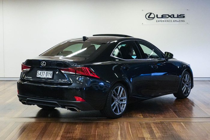 2018 Lexus IS 300 F Sport