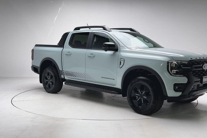 2025 Ford Ranger PHEV Stormtrak
