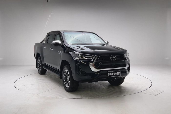 2022 Toyota Hilux SR5