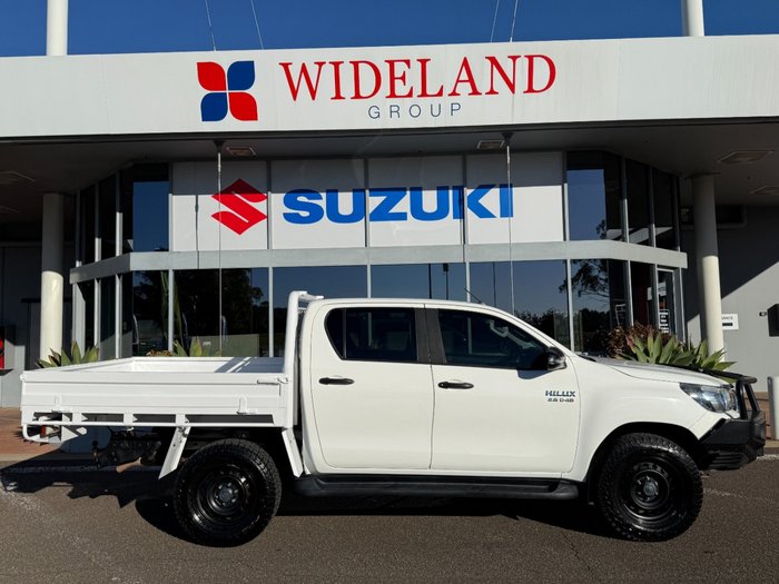2019 Toyota Hilux SR
