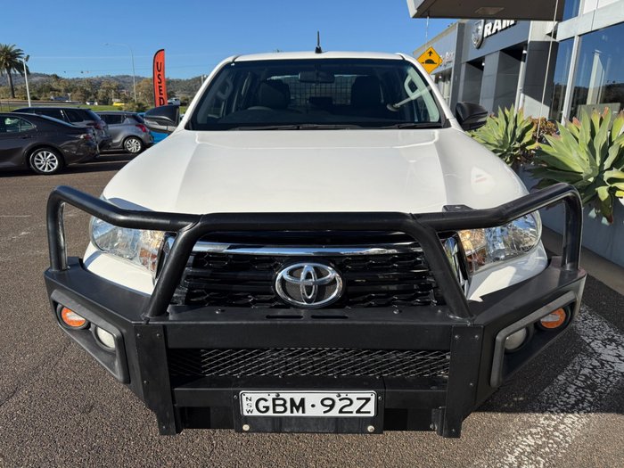 2019 Toyota Hilux SR