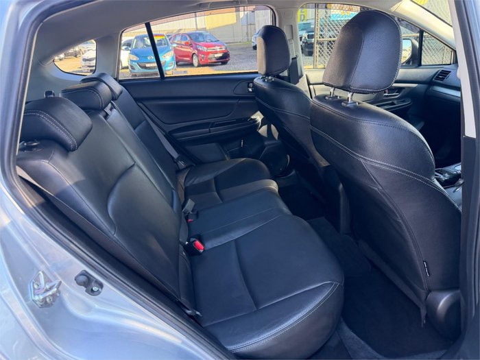 2014 SUBARU XV 2.0i-S