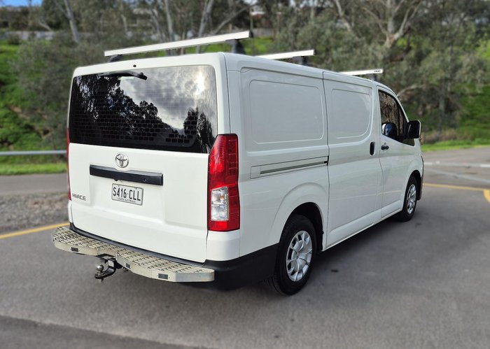 2021 Toyota Hiace