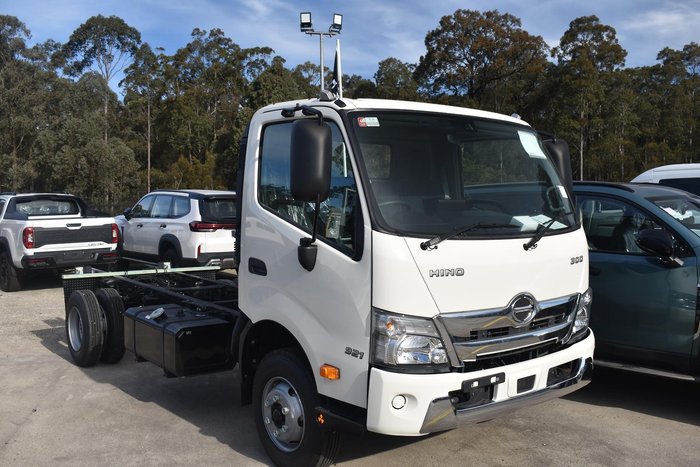 2025 Hino 300 Series
