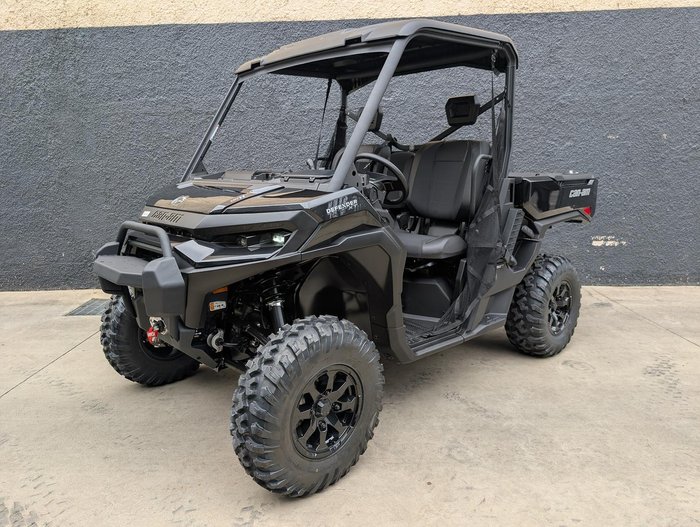 2026 Can-Am Defender XT HD11 Defender Black