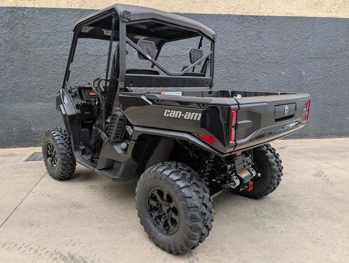 2026 Can-Am Defender XT HD11 Defender Black
