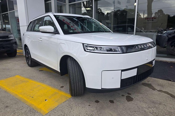 2026 Jaecoo J5 EV Summit