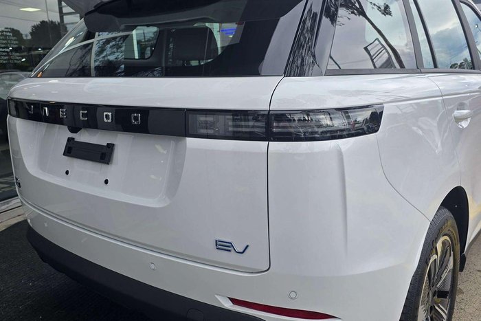 2026 Jaecoo J5 EV Summit