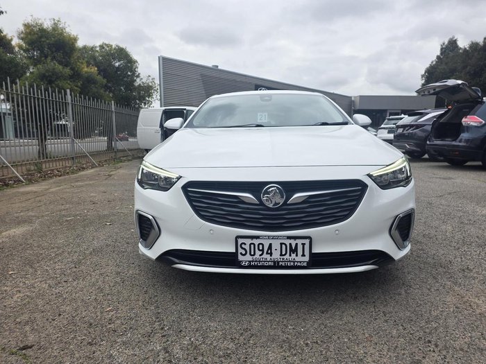 2018 Holden Commodore RS
