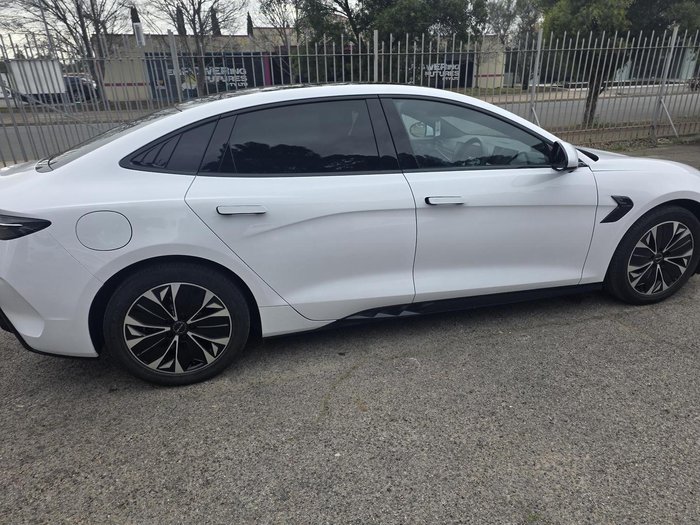 2024 BYD SEAL Dynamic
