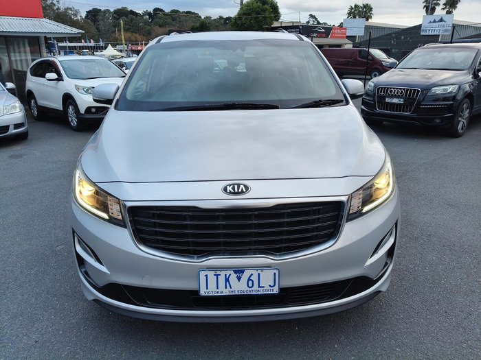 2018 Kia Carnival S