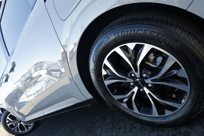 2023 Kia Carnival SLi