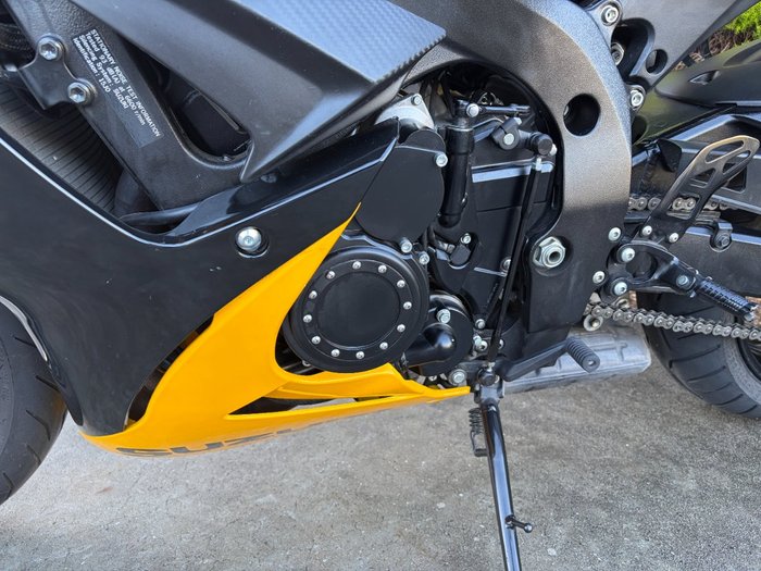 2016 Suzuki GSX-R750 Yellow