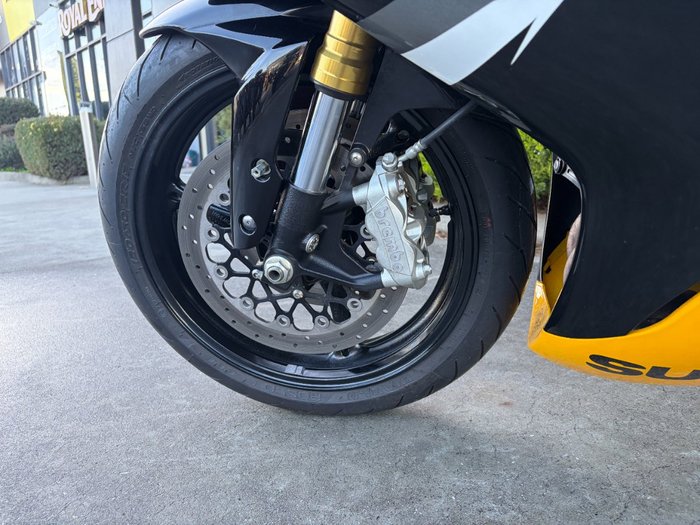 2016 Suzuki GSX-R750 Yellow