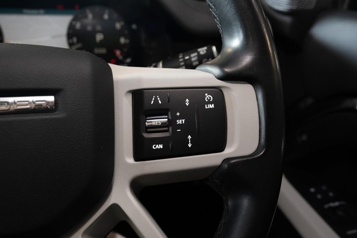 2023 Land Rover Defender 110 P400 X-Dynamic HSE