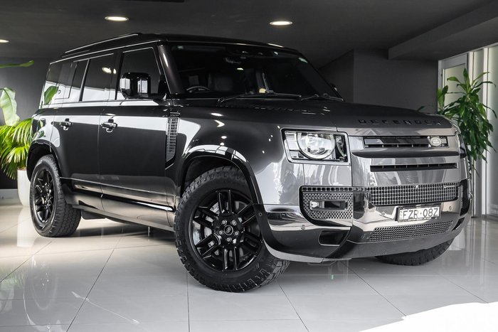 2023 Land Rover Defender 110 P400 X-Dynamic HSE