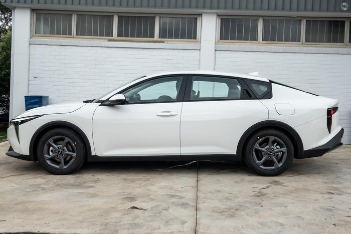 2026 Kia K4 S