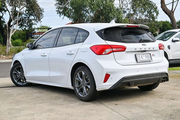 2019 Ford Focus ST-Line