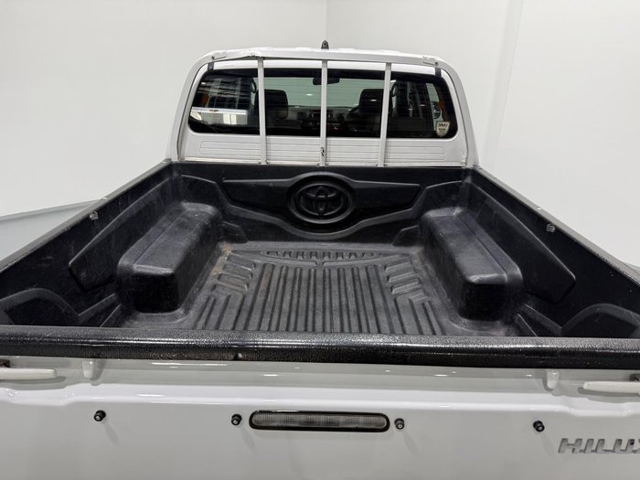 2012 Toyota Hilux SR