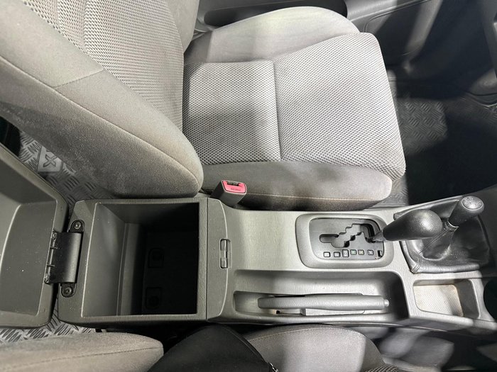 2012 Toyota Hilux SR