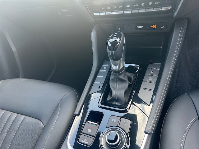 2025 Isuzu MU-X LS-T