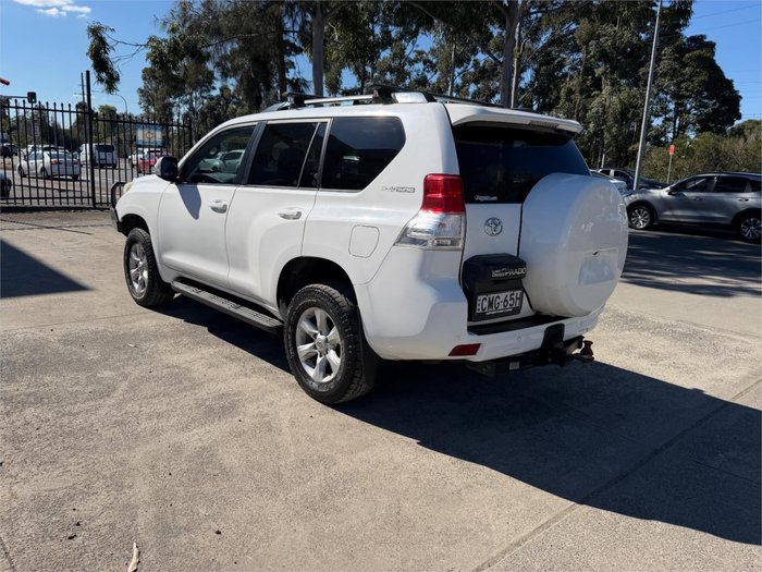 2013 TOYOTA LANDCRUISER PRADO GXL (4x4)