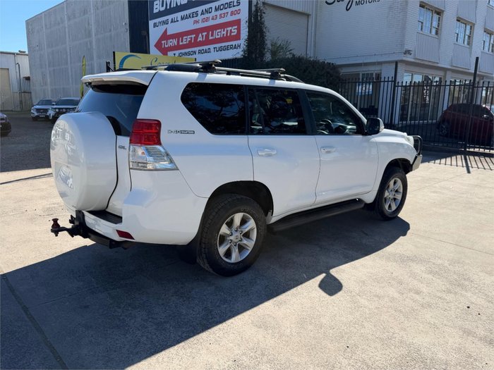 2013 TOYOTA LANDCRUISER PRADO GXL (4x4)