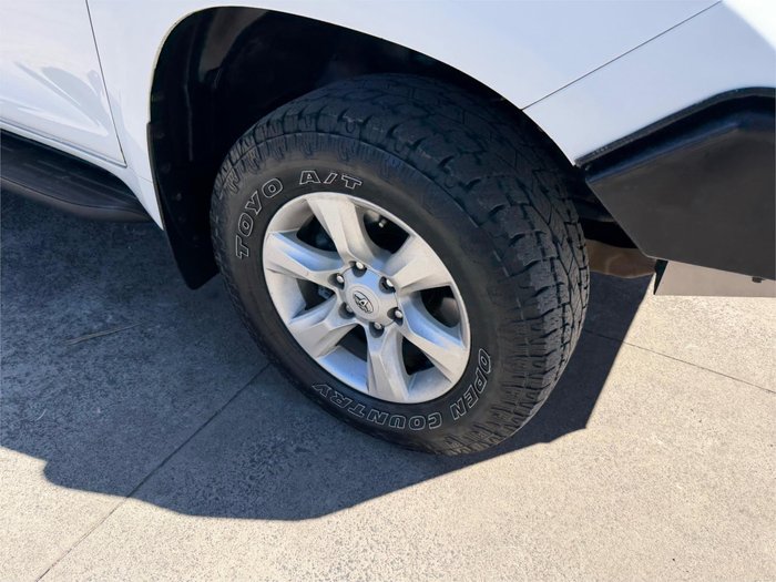 2013 TOYOTA LANDCRUISER PRADO GXL (4x4)