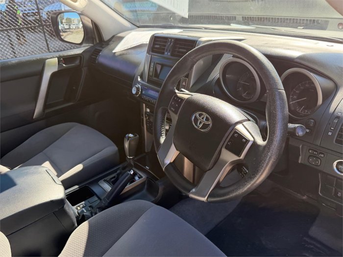 2013 TOYOTA LANDCRUISER PRADO GXL (4x4)