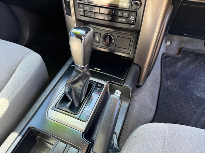 2013 TOYOTA LANDCRUISER PRADO GXL (4x4)