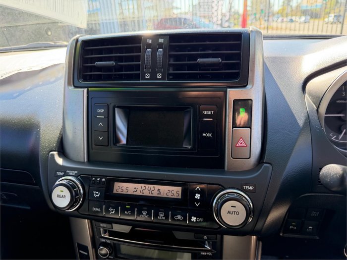 2013 TOYOTA LANDCRUISER PRADO GXL (4x4)