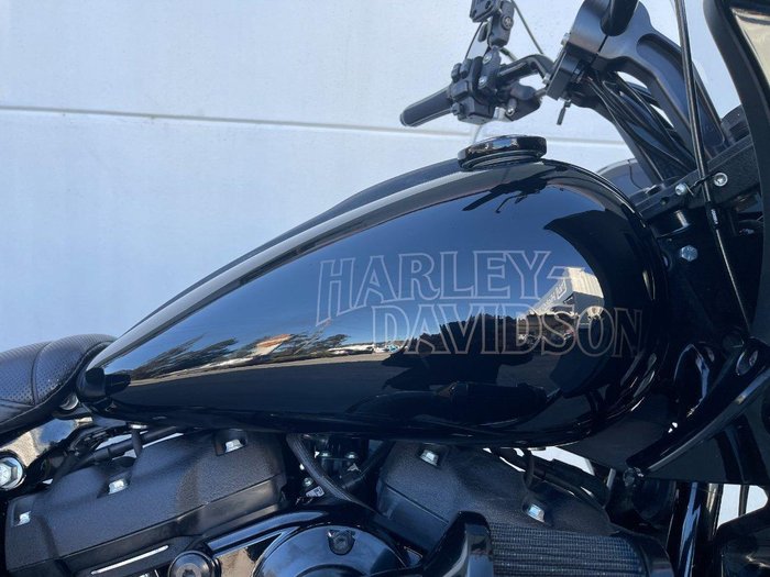 2022 Harley-Davidson
