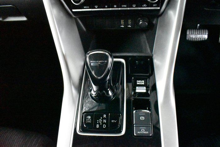 2023 Mitsubishi Eclipse Cross PHEV ES