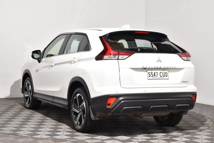 2023 Mitsubishi Eclipse Cross PHEV ES