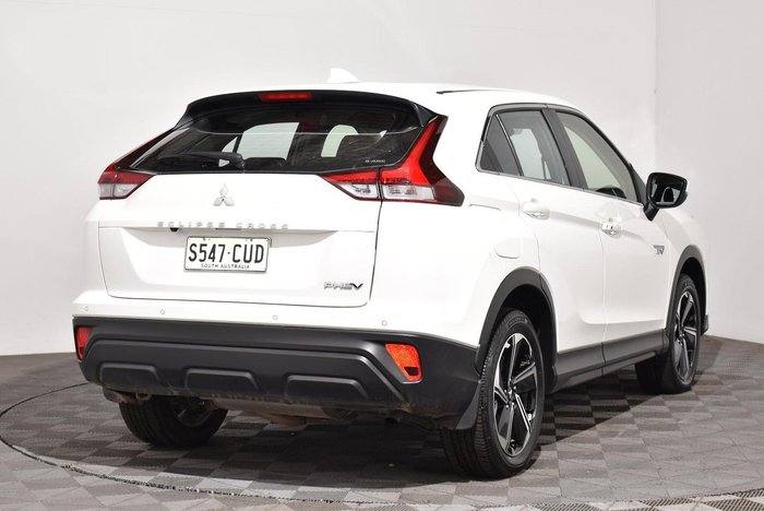 2023 Mitsubishi Eclipse Cross PHEV ES