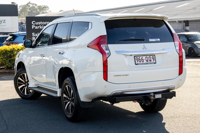 2015 Mitsubishi Pajero Sport GLS
